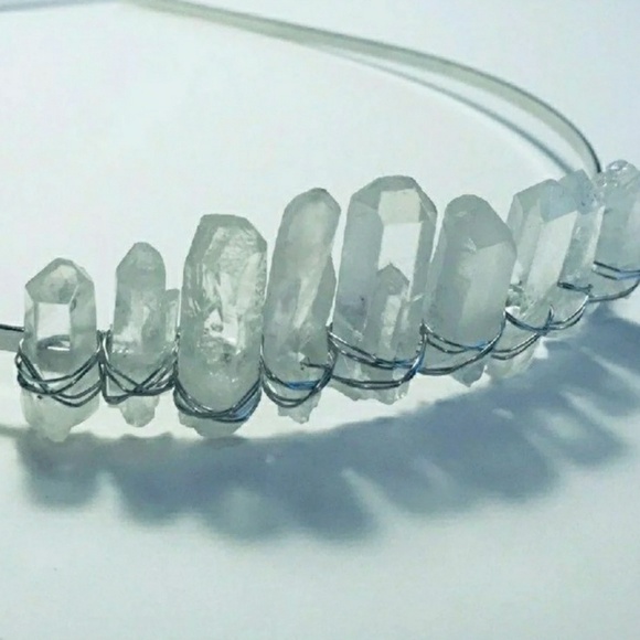 Crystal Crown - Picture 3 of 6